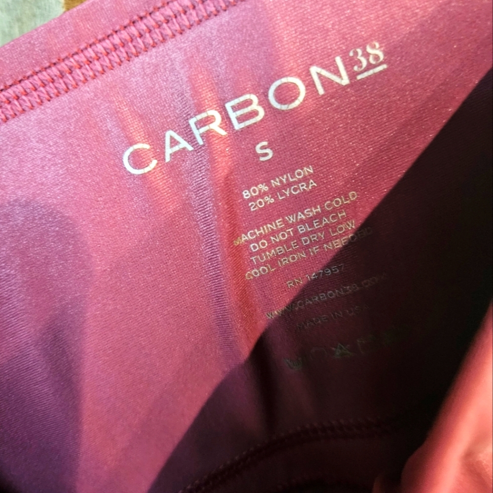 Carbon 38 liquid leggings